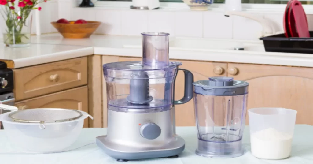 A Guide to Choosing the Perfect Food Processor: Features and Considerations